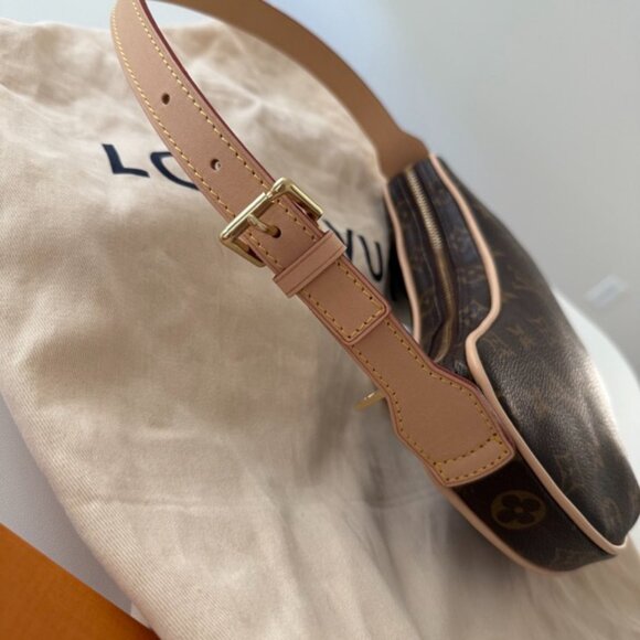 Louis Vuitton Croissant PM (new vachetta leather) - Picture 4 of 8
